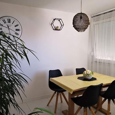 Apartamento Lelu Luxury With Panoramic Views Split Exterior foto